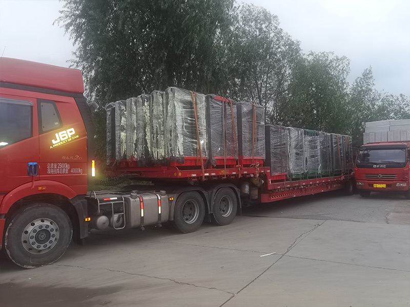 吉林通化路名牌燈箱100臺(tái)，第八車發(fā)貨！