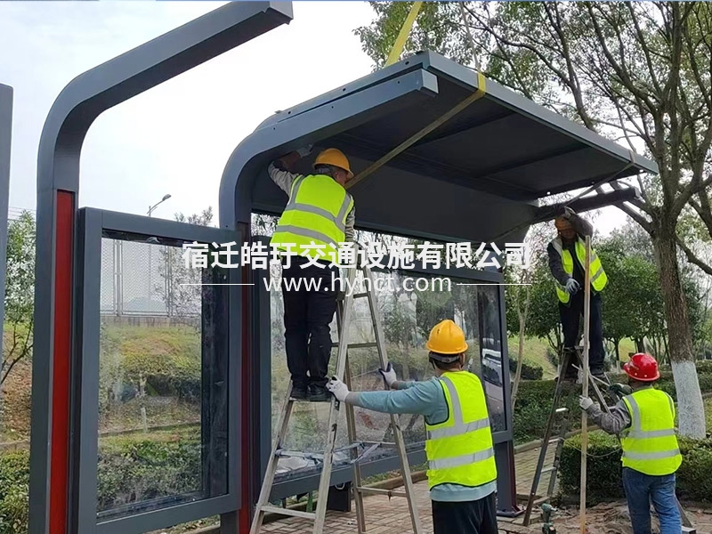 公交站臺(tái)候車(chē)亭生產(chǎn)廠家安裝案例現(xiàn)場(chǎng)